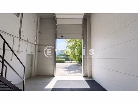 location local d’activités villejuif 94800 1136m²