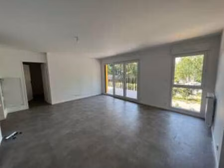 location appartement 3 pièces à rennes (35000) : à louer 3 pièces / 66m² rennes