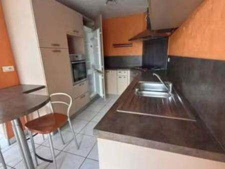 location appartement 5 pièces à saint-jacques-de-la-lande (35136) : à louer 5 pièces / 99m