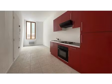 location appartement 2 pièces 25m² aubagne 13400