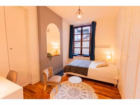 location appartement 1 pièce 11 m² à grenoble (38000)