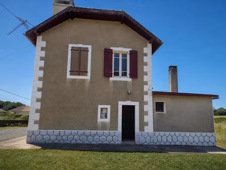 vente maison 7 pièces 160 m² à serres-sainte-marie (64170)  161 300 €