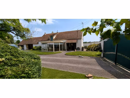 vente maison 4 pièces 99 m² à egriselles-le-bocage (89500)  225 000 €