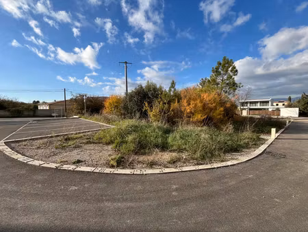 vente terrain neuf 300m2 le puy-sainte-réparade - 175000 € - surface privée