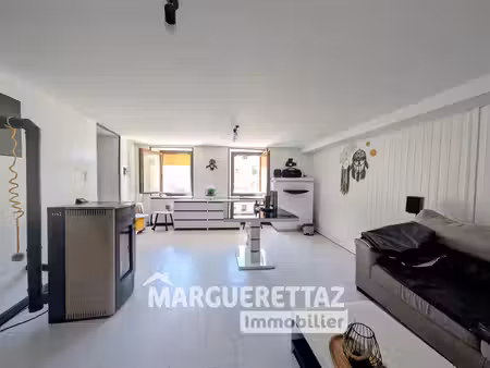 t3 de 79m² avec garage et place de parking - vougy