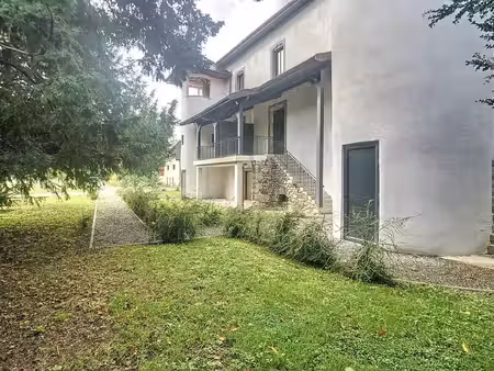 allinges - t4 - 164 m² - entièrement rénové - terrasse et grand parc de 3 200 m².