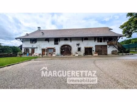 ensemble immobilier sur 4000m² à bonne