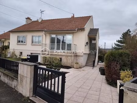 montigny-lès-metz – maison familiale rénovée avec prestations de qualité