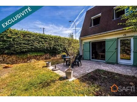 maison de caractère avec jardin et garage