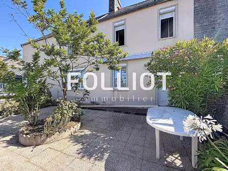 a vendre maison avec autonomie de plain pied à saint-georges de la rivière  entre barnevil