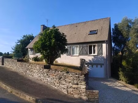 29520 saint goazec maison avec vie de plain pied salon séjour cuisine 44 m² 4 chambres 2 s