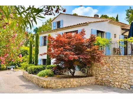 villa de luxe de 4 chambres en vente valbonne  provence-alpes-côte d'azur