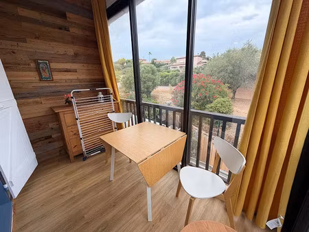 location meublée appartement 2 pièces 22.56 m² à sanary-sur-mer (83110)  688 €