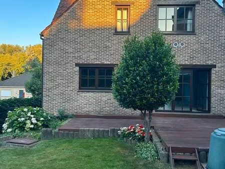 maison semi-ouverte avec 3 ch et jardin - peb a