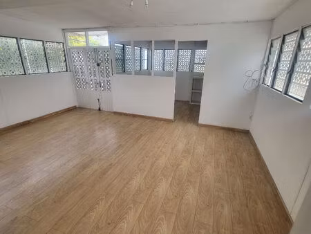 maison 5/6 pièces - 136.22m² - au port