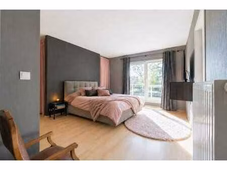 superbe villa 4 façades à assenois