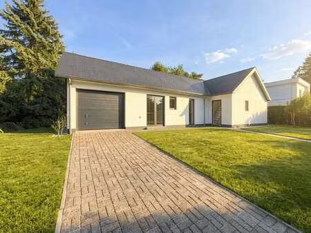 villa 4ch entièrement rénovée- écrin de calme à l'espinette