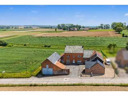 st-pieters-kapelle magnifique ferme avec vue sur les champs