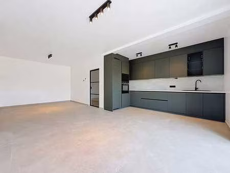 superbe appartement neuf en rez de jardin  2 ch à leuze