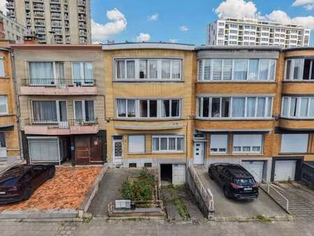 appartement à découvrir au cœur d'un quartier dynamique