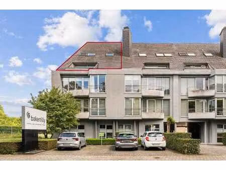 triplex (142 m²) avec 3 chambres et 2 terrasses