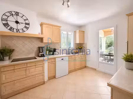 vente maison 6 pièces 120 m² à sainte-anastasie (30190)  422 000 €