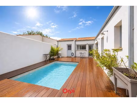 vente maison 4 pièces 98 m² à thairé (17290)  379 000 €
