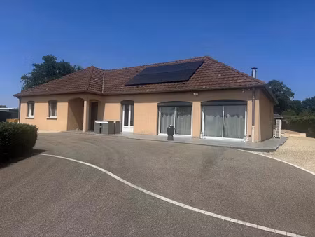 vente maison 7 pièces 153 m² à saint-yan (71600)  420 000 €