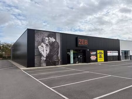 bien professionnel à louer à kuurne € 10.000 (lqktz) - the real estate company | zimmo