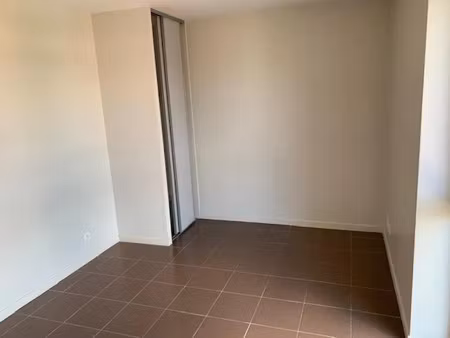 location appartement 3 pièces 70 m² à balan (01360)  911 €