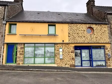 maison de village saint denis de gastines (53)