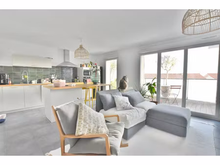location appartement 3 pièces 67 m² à chaponost (69630)