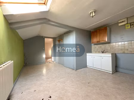 appartement en plein centre d'auffay
