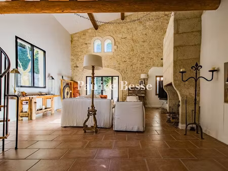 vente maison 10 pièces 300 m² à montfrin (30490)  950 000 €