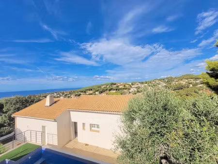 vente villa 5 pièces 147 m² à bandol (83150)  935 000 €