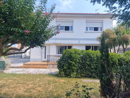vente maison 5 pièces 129 m² aureilhan (65800)
