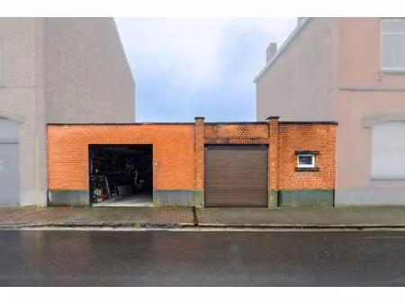garage à vendre à rue trieu gossiaux 17 wanfercée-baulet (vbe50317)