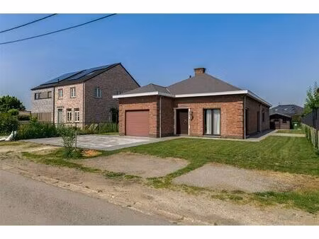 bungalow à vendre à doornijkstraat 15 waasmunster (rbw55382)