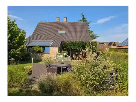 villa à vendre à rue du may 21 buzet (vbe50341)