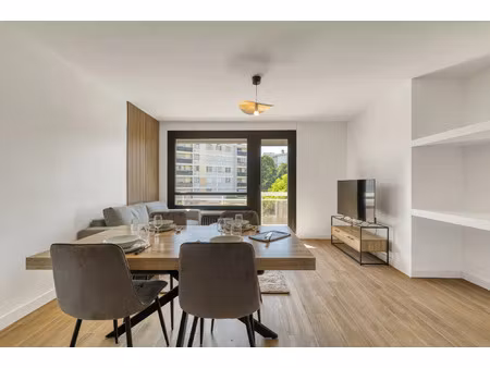 location appartement 4 pièces 68 m² à annemasse (74100)