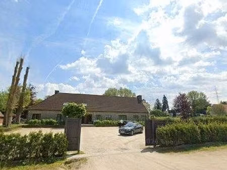 immeuble mixte en vente publique à rue des betteraves 32 anderlecht (rbw54877)
