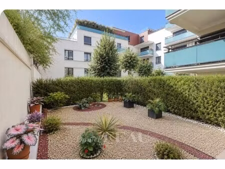appartement saint-cloud - 2 chambres - 66m²
