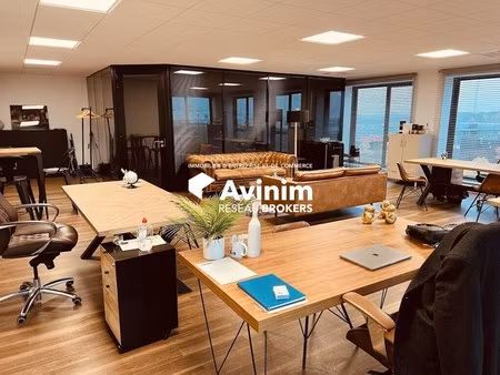vente bureaux 105 m²