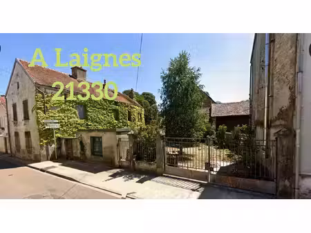 maison de campagne de 156 m² avec cour et jardin