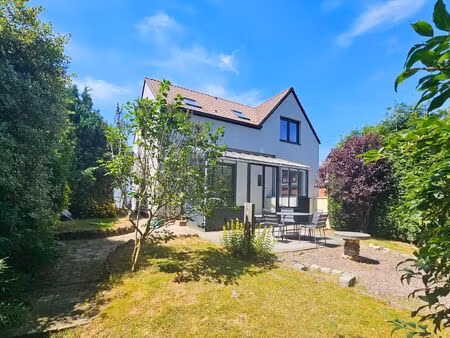 villa à louer avec garage et terrasse   rixensart (vbe50592)
