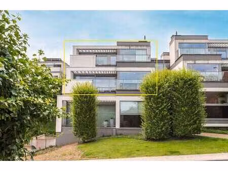 duplex prêt à emménager avec garages à beersel