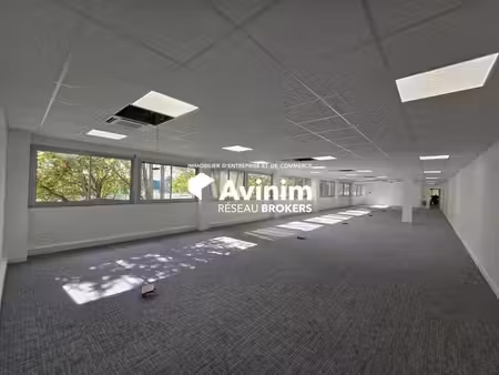 location bureaux gonesse 95500 224m²