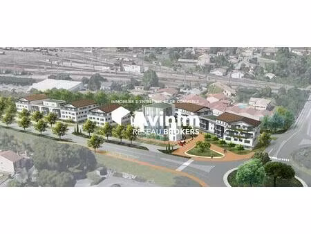 vente commerce lespinasse 31150 110m²