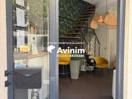 location commerce paris 75016 60m²