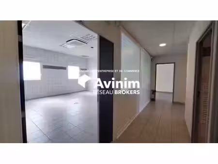 location bureaux archamps 74160 283m²